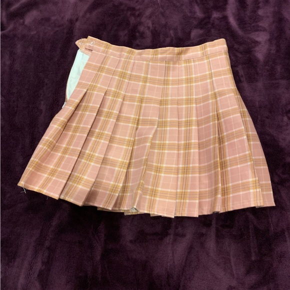 Plaid pleated skirt- yellow and pink - Picture 2 of 5